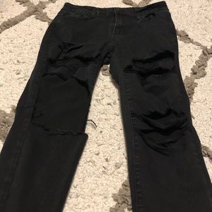 They don’t fit anymore but they super comfortable and stretchy :)